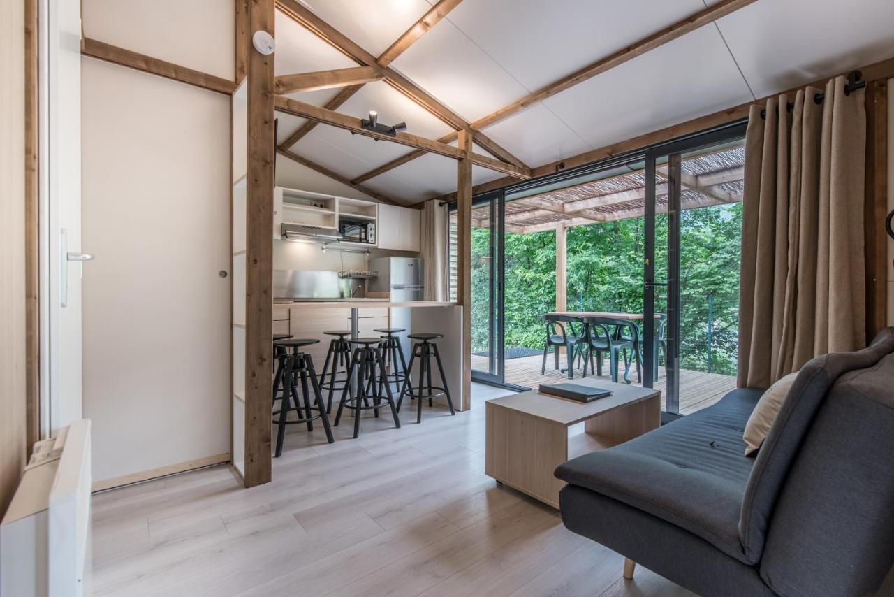 Les Lodges Chalets By Le Marintan แซ็ง-มิเชล-เดอ-มัวริเอนน์ ภายนอก รูปภาพ