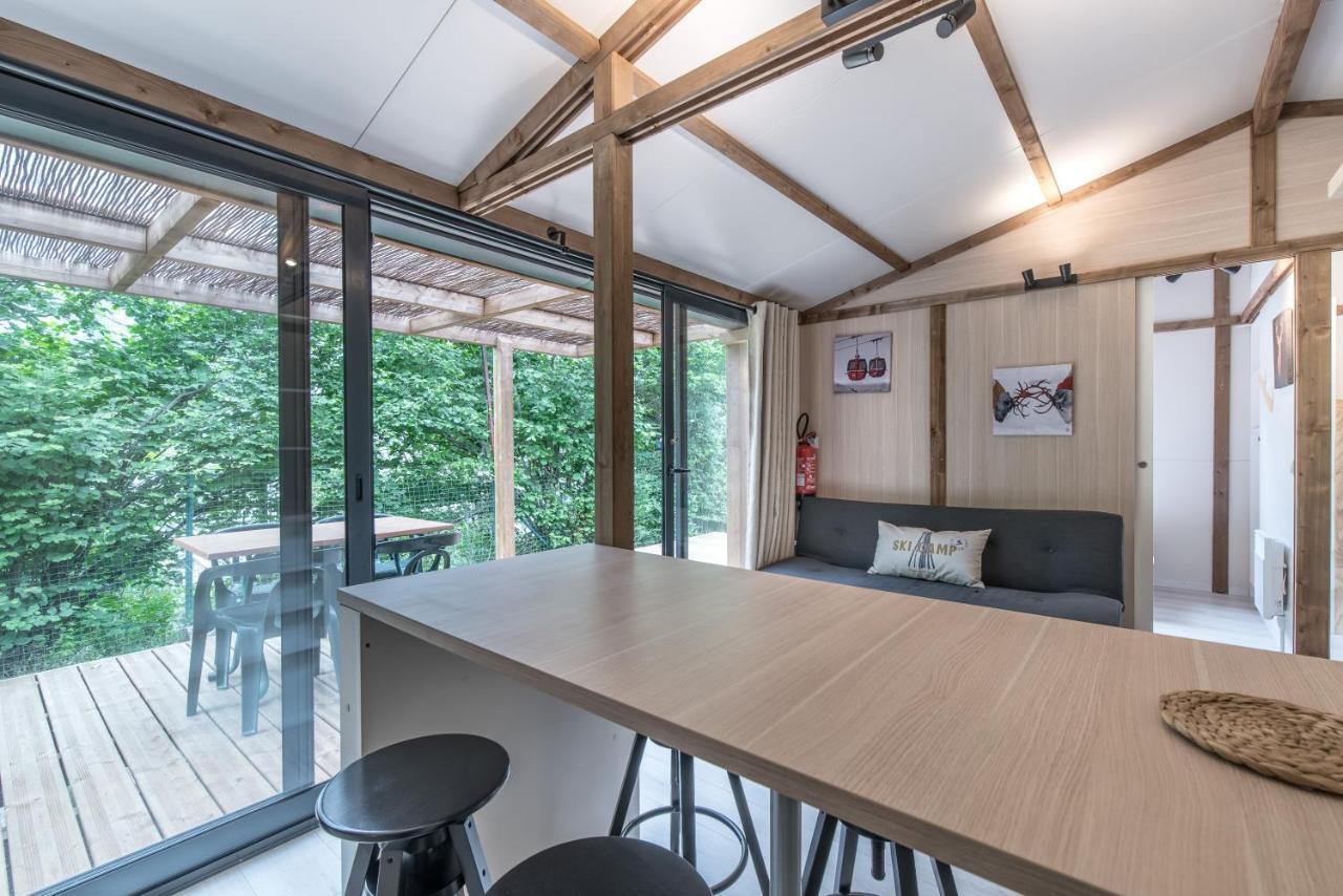 Les Lodges Chalets By Le Marintan แซ็ง-มิเชล-เดอ-มัวริเอนน์ ภายนอก รูปภาพ